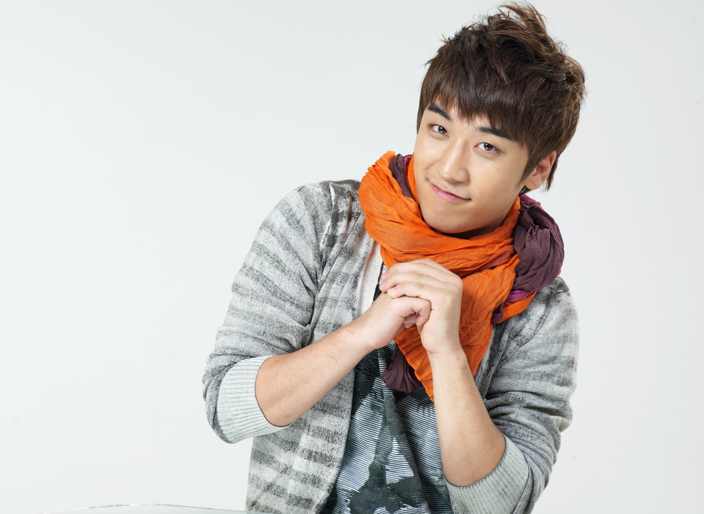 10 nam hoat dong cua Seungri anh 1