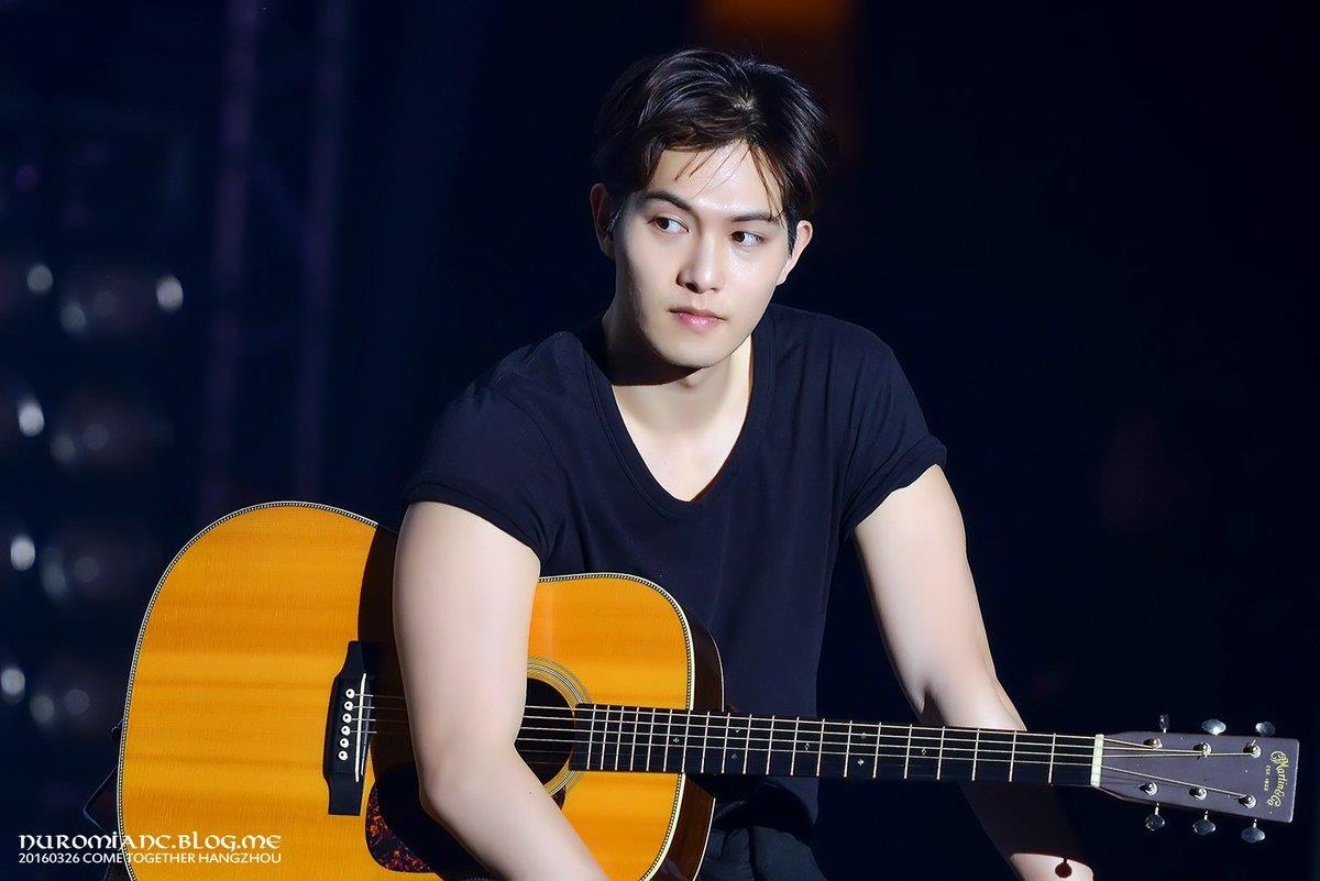 Lee Jong Hyun trong nhom chat cua Seungri anh 4