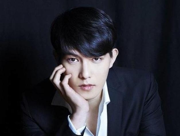 Su nghiep cua Lee Jong Hyun truoc cao buoc chat tinh duc voi Seungri hinh anh