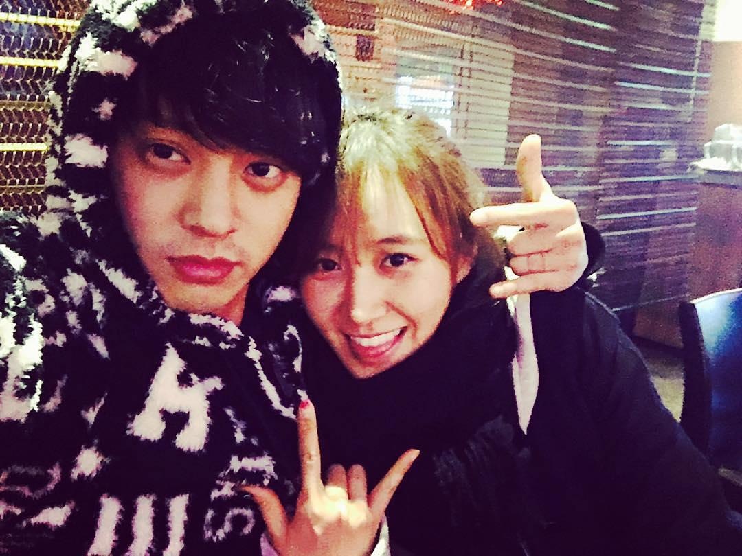 Yuri (SNSD) bi va lay vi vu anh trai chat sex voi nhom Seungri hinh anh