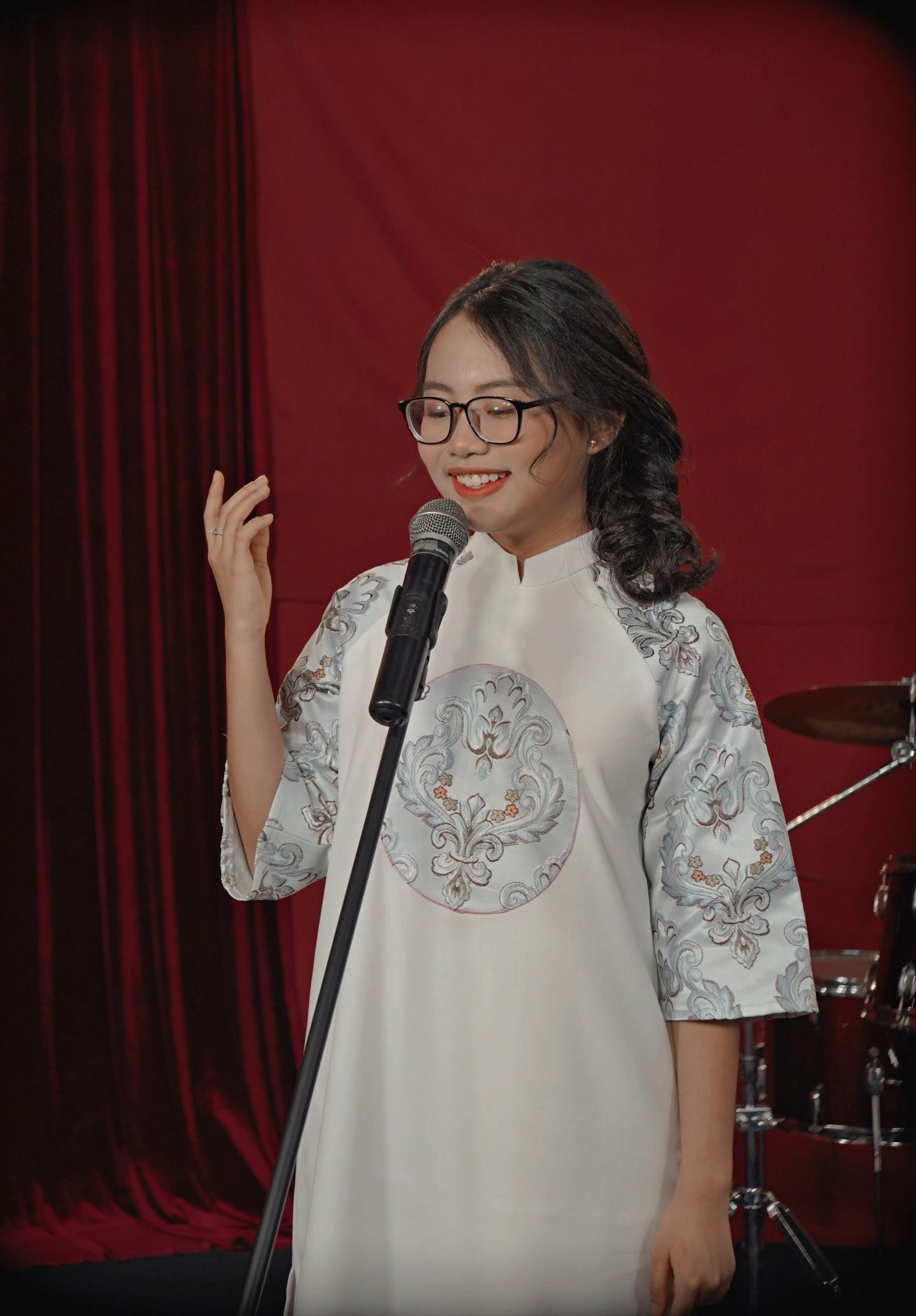 phương mỹ chi tái hiện liên khúc 3 miền ảnh 2 phuong my chi tai hien lien khuc 3 mien anh 2