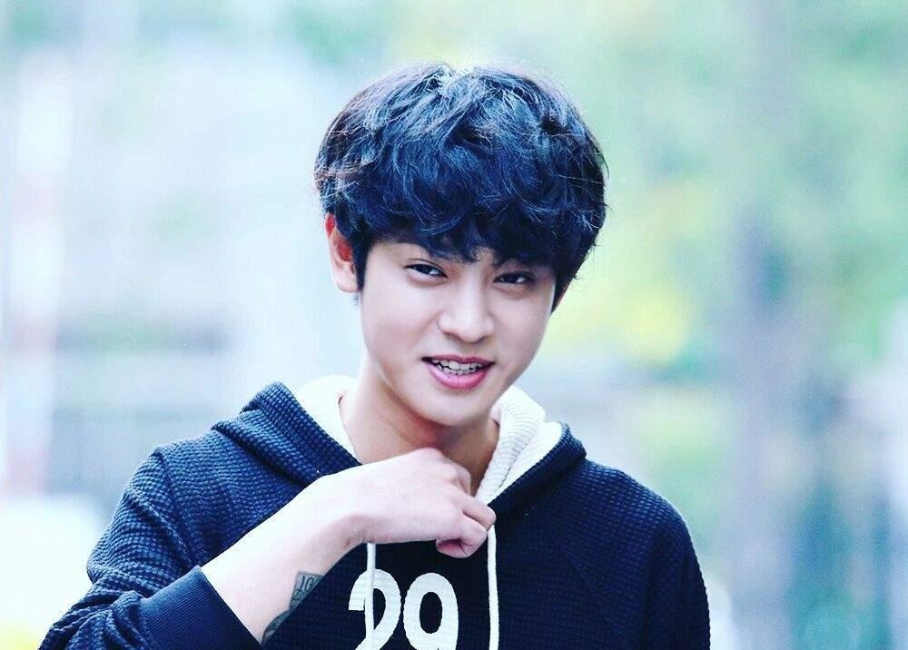 Jung Joon Young tu huy hoai tien do boi thu vui sex benh hoan hinh anh