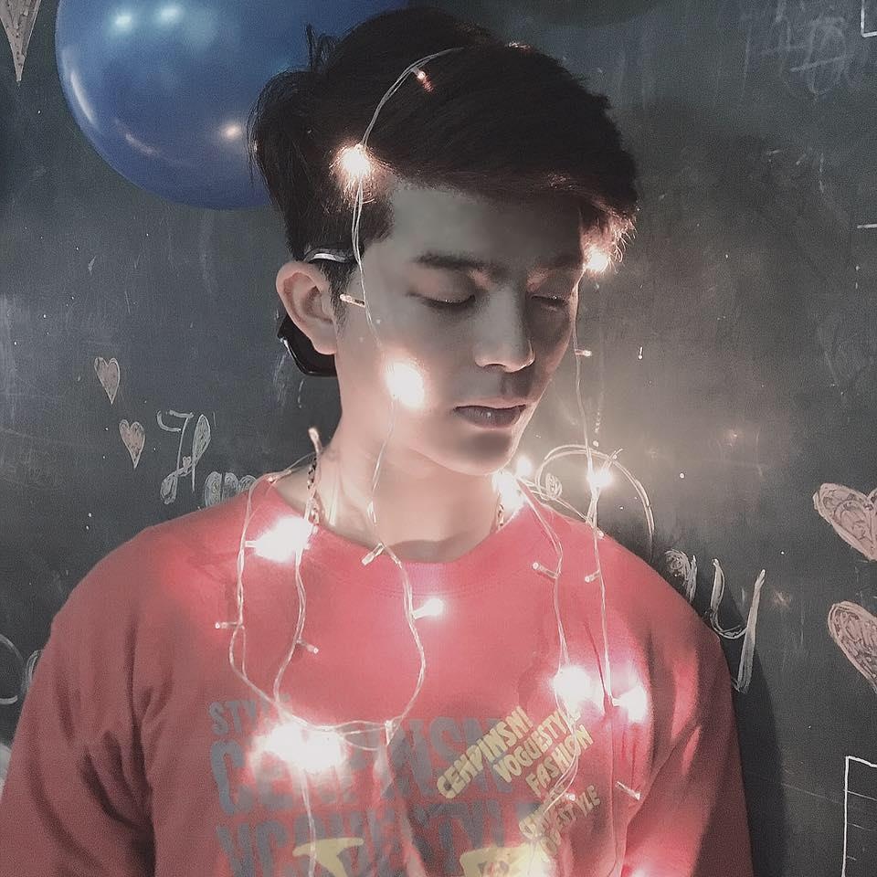 Quang Anh thay doi guong mat anh 7