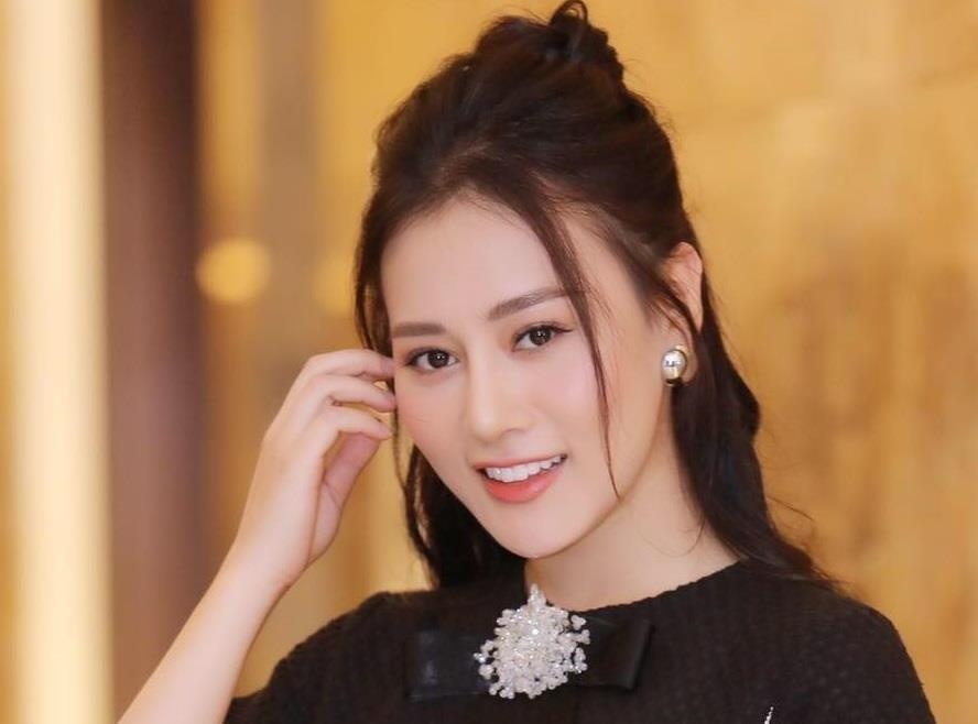 Phuong Oanh 'Quynh bup be' thang 14 trieu dong tai Ai la trieu phu hinh anh