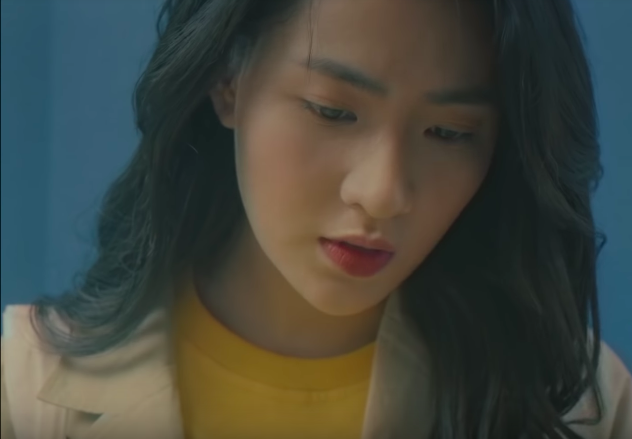 MV 'Mot dem say' cua giong ca 19 tuoi hinh anh