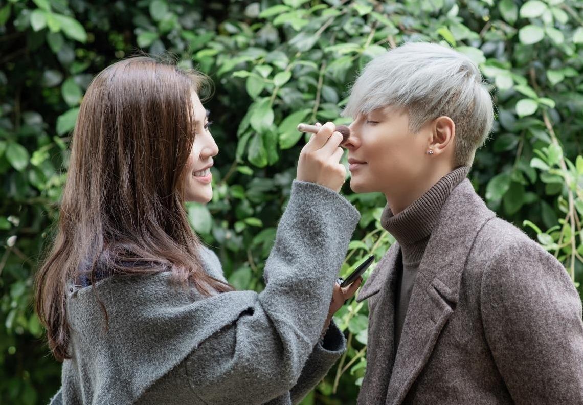 Chung Huyen Thanh tron con, toi Da Lat cham soc chong quay MV hinh anh