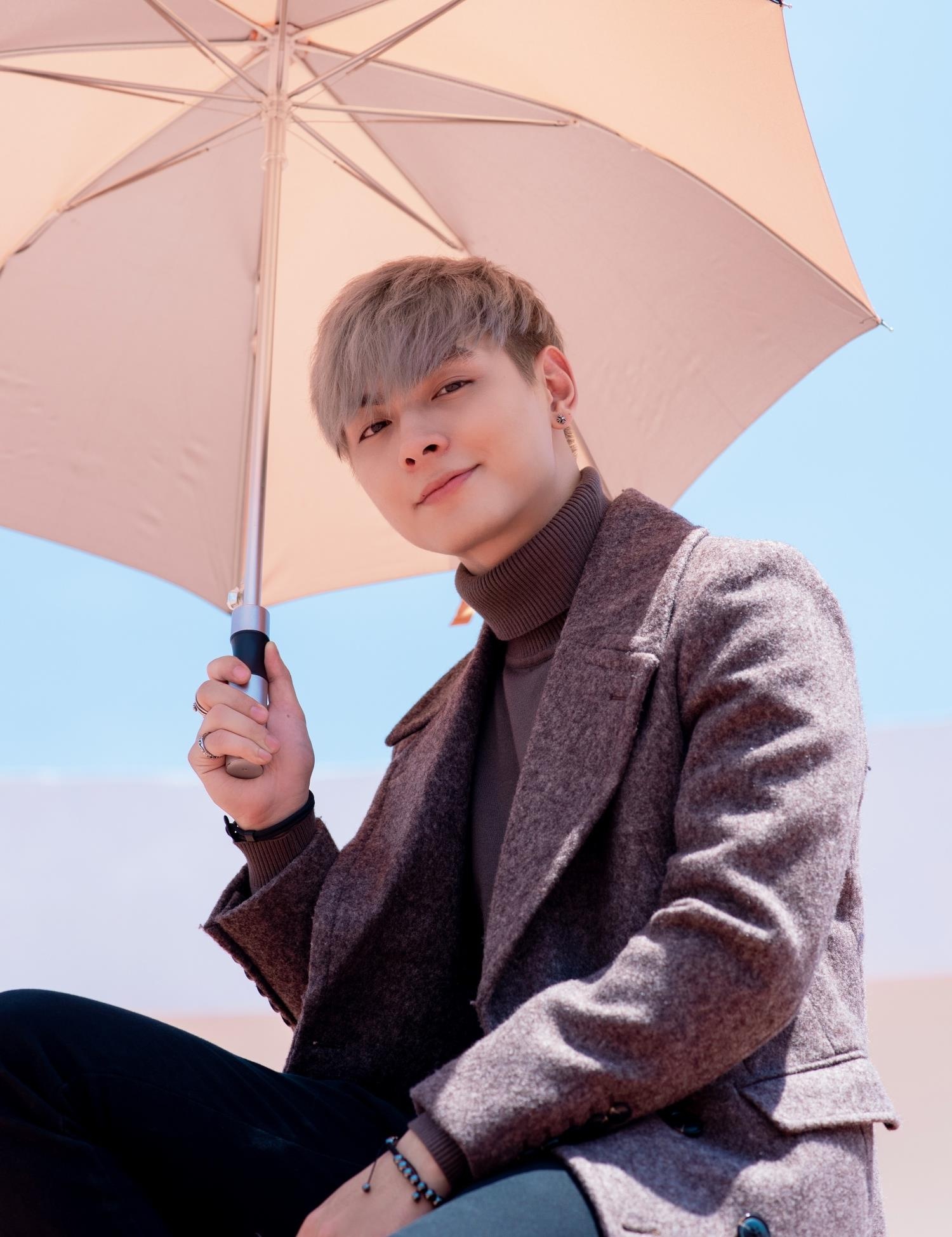 Chung hUyen thanh cham soc chong anh 2