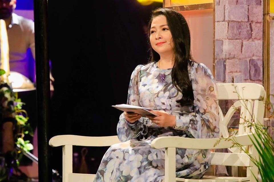 Quỳnh Hương rời Thay lời muốn nói  ảnh 1 Quynh Huong roi Thay loi muon noi anh 1
