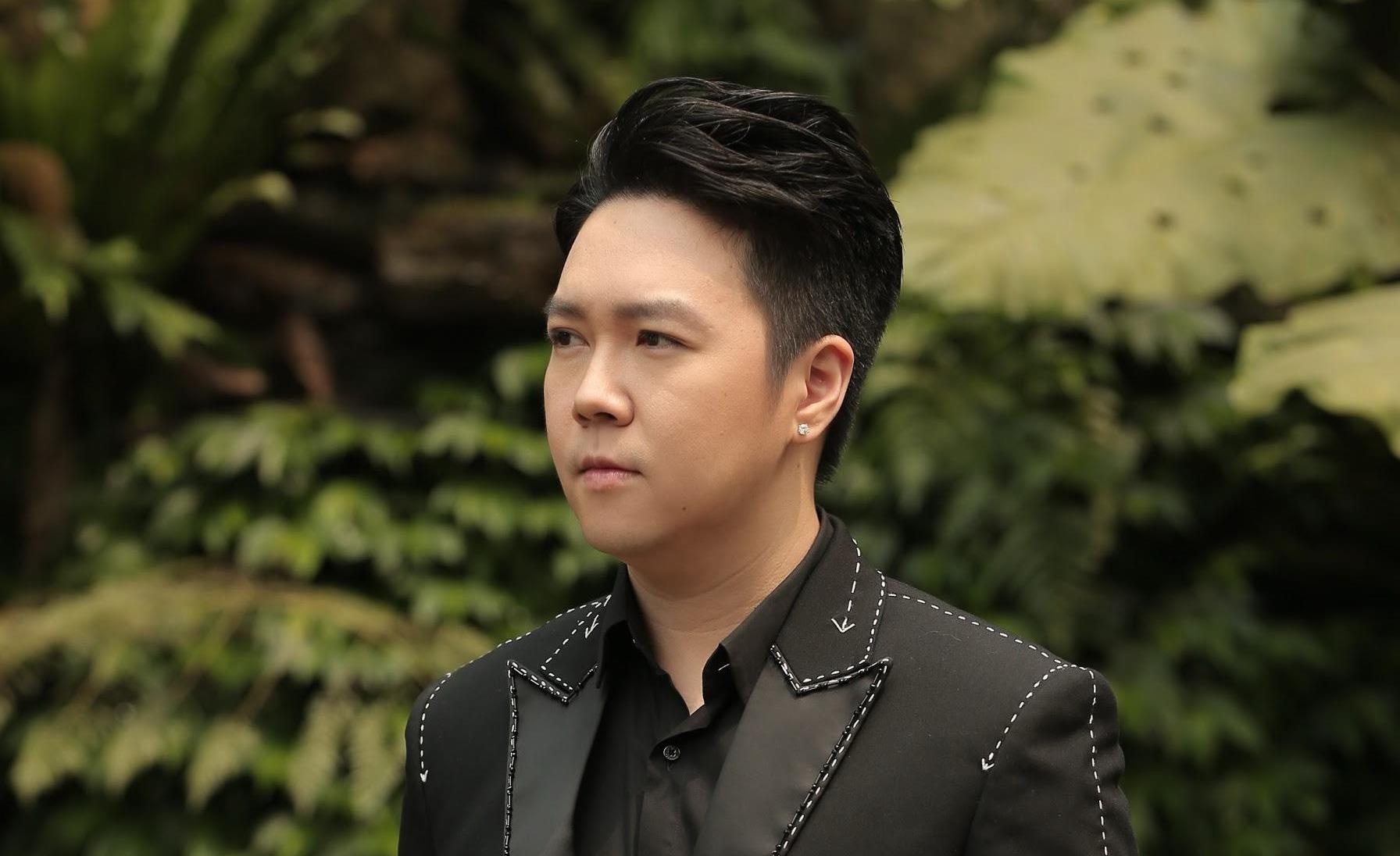 Le Hieu hat nhac buon sau 3 thang ket hon voi vo 9X xinh dep hinh anh