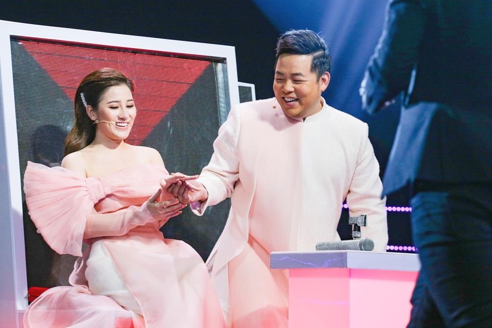 To My hat nhac che bolero thuyet phuc thi sinh xinh dep hinh anh