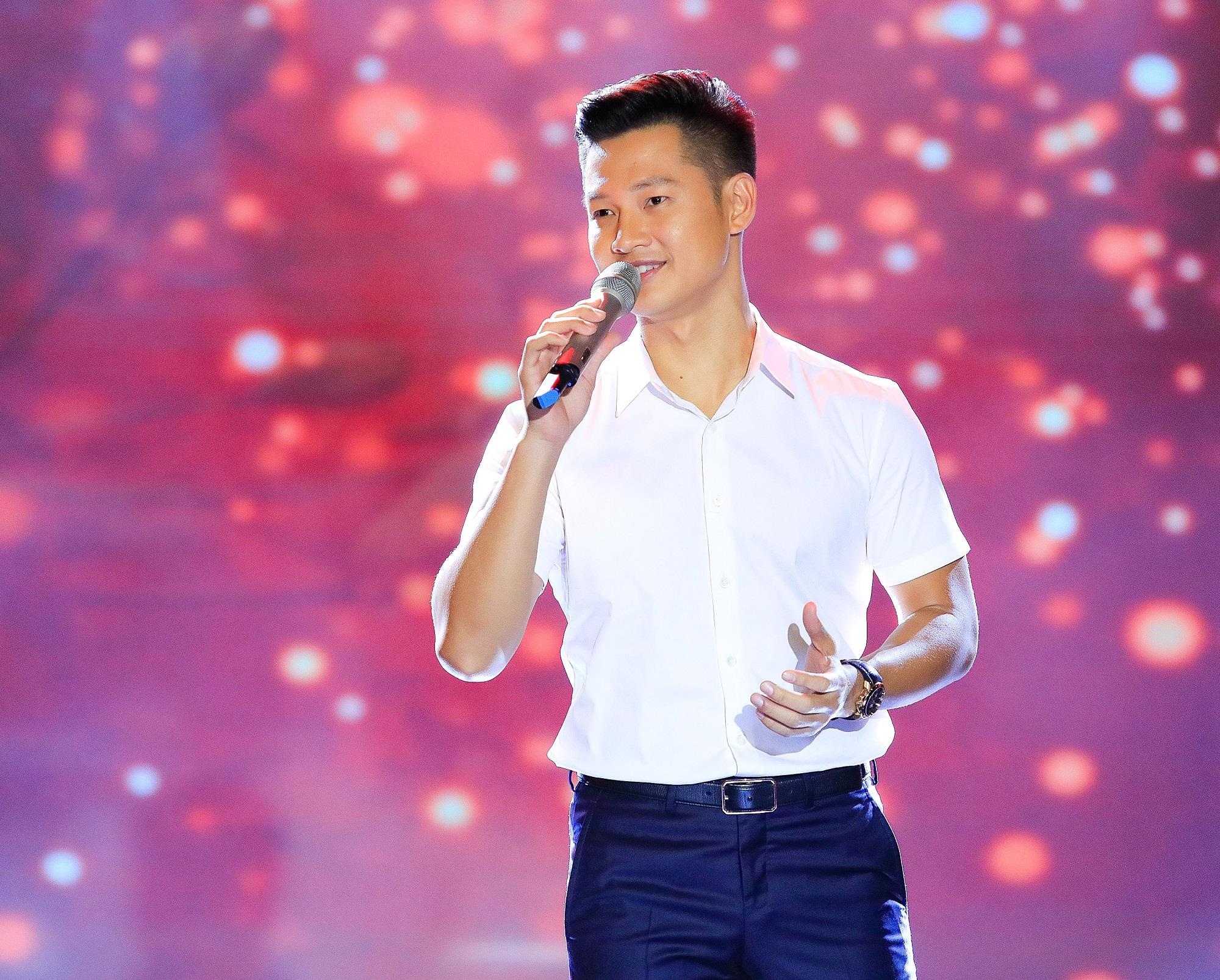 MC quynh huong chia tay thay loi muon noi anh 8