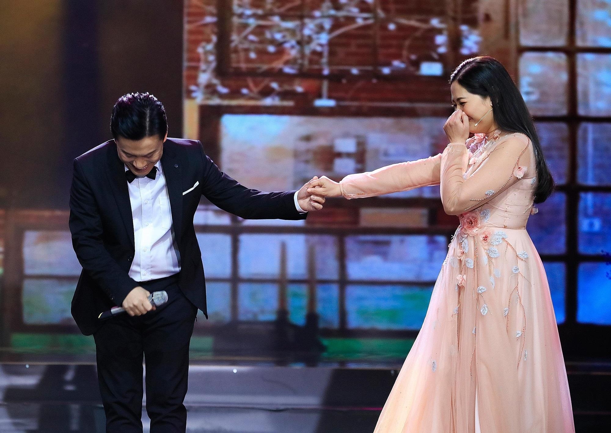 MC quynh huong chia tay thay loi muon noi anh 1