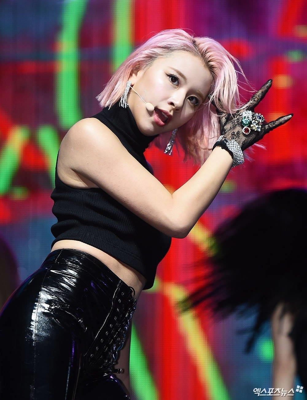 twice lot xac phong cach sexy anh 7