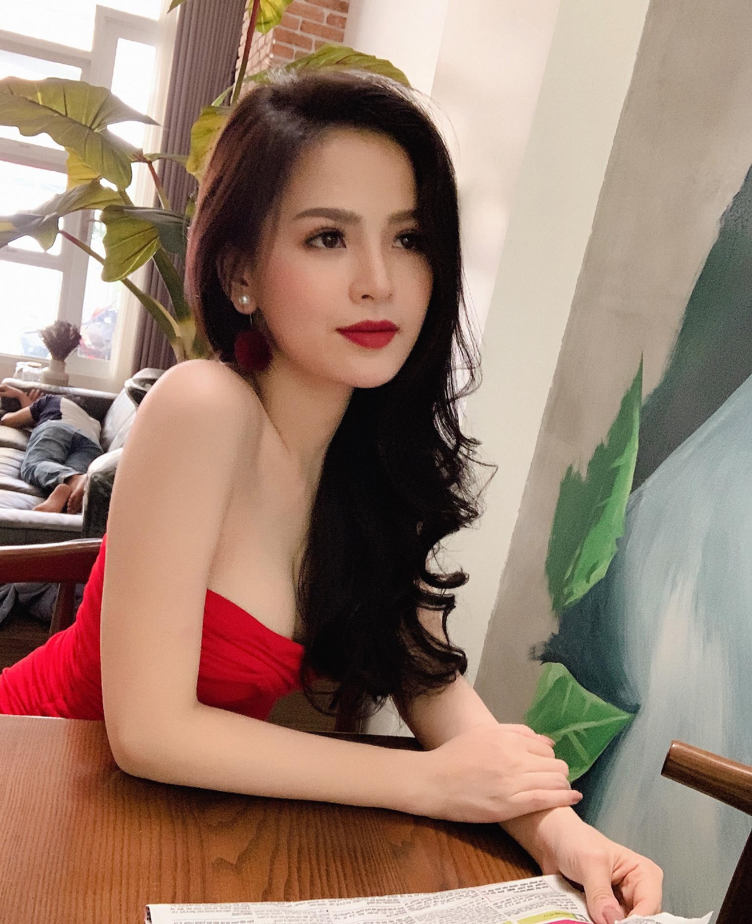 Phi Huyen Trang bi nghi lo clip nong anh 5