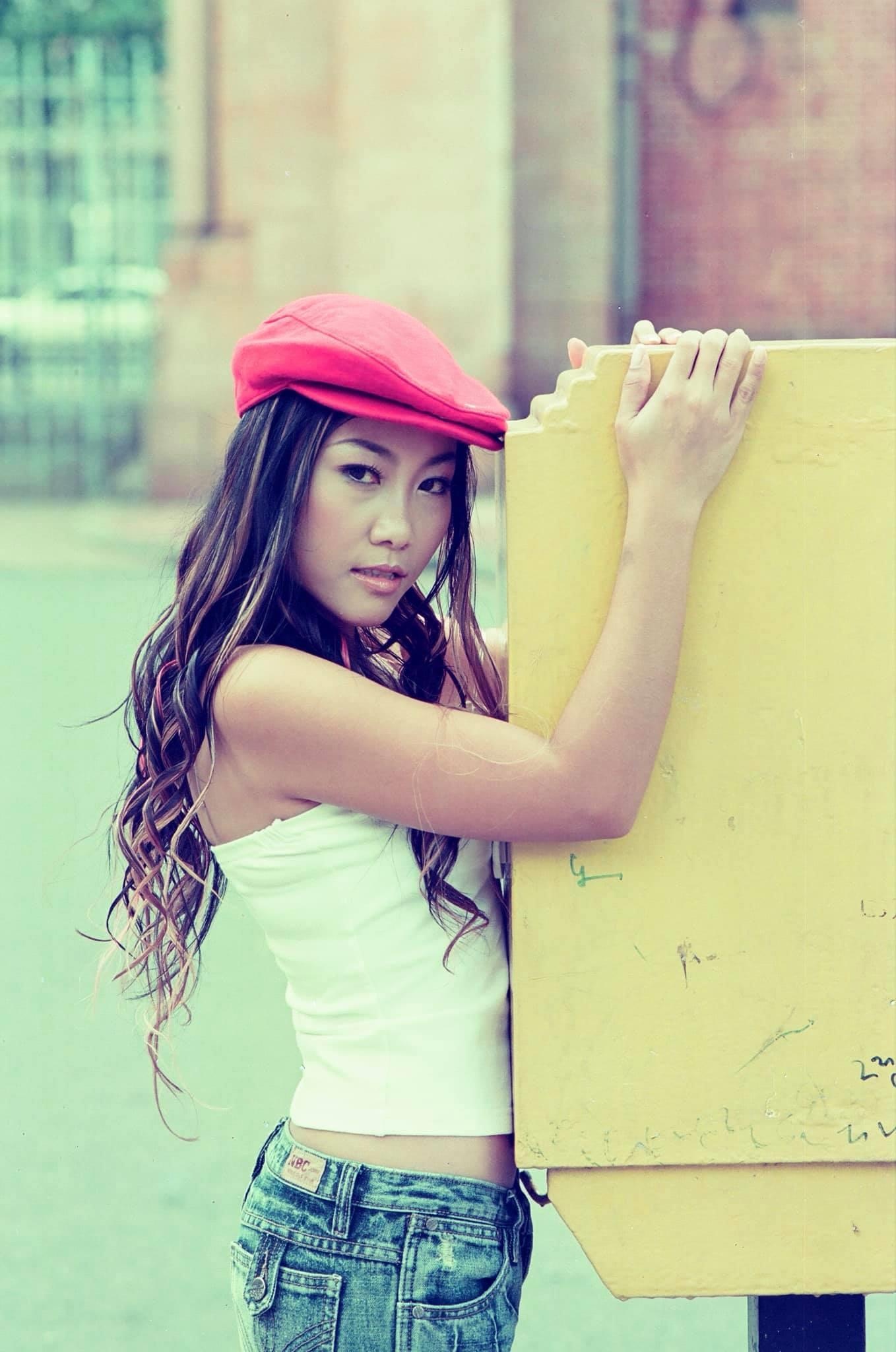 Hinh anh khi xua cua sao Viet anh 8