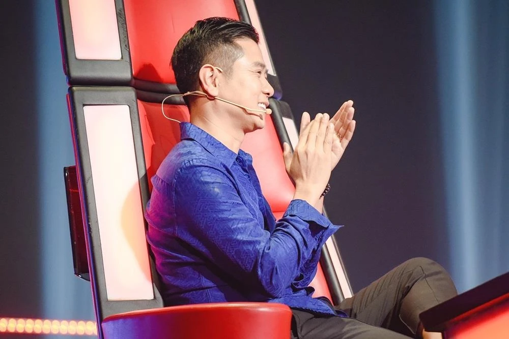 thanh ha gay tranh cai o giong hat viet anh 1