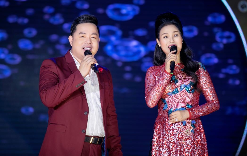 Phuong My chi song ca quoc bao anh 7