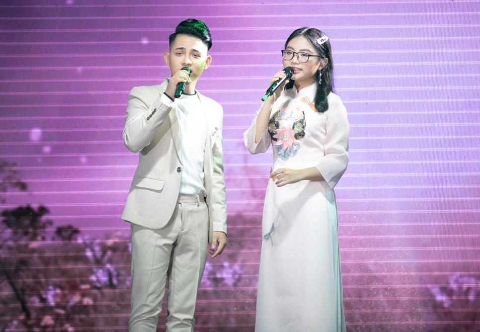 Phuong My chi song ca quoc bao anh 1