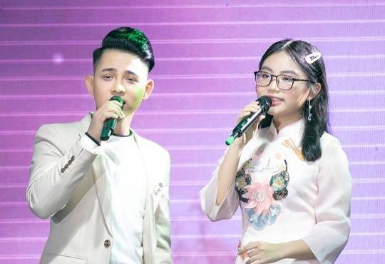 Phuong My Chi nguong ngung khi ca si nam dien tinh cam hinh anh