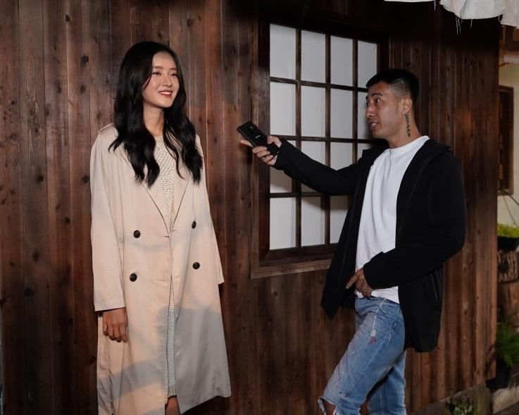 Only C hop tac e-kip han quoc anh 1