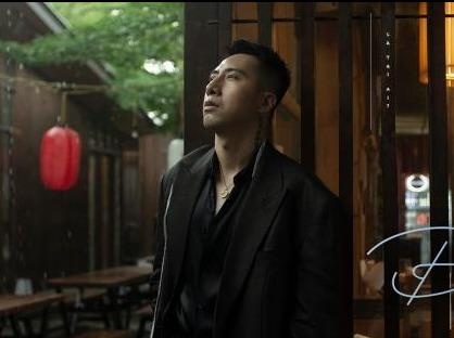 Only C tung ban ballad do nha san xuat cua Taeyeon thuc hien hinh anh