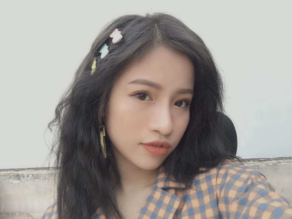Co gai noi nhat The Voice duoc khen hat 'Anh oi o lai' hay hon Chi Pu hinh anh