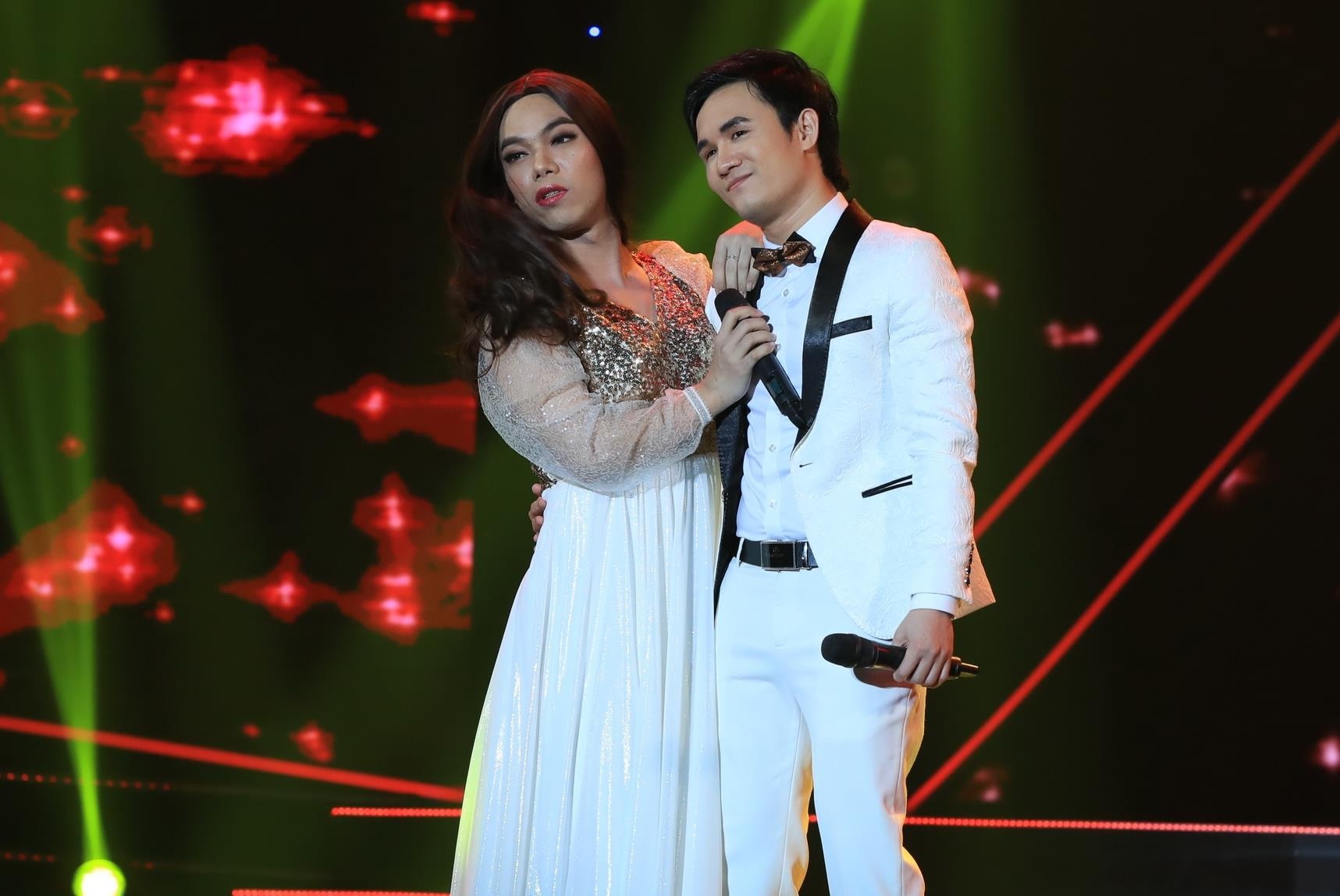 giong ca nam gia Minh Tuyet anh 1