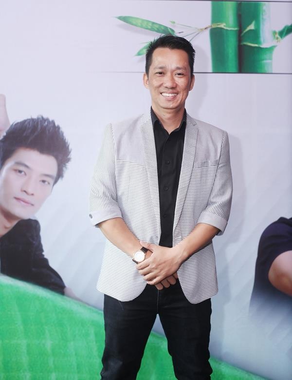 Nghệ sĩ saxophone Xuân Hiếu bị ung thư ảnh 2 Nghe si saxophone Xuan Hieu bi ung thu anh 2