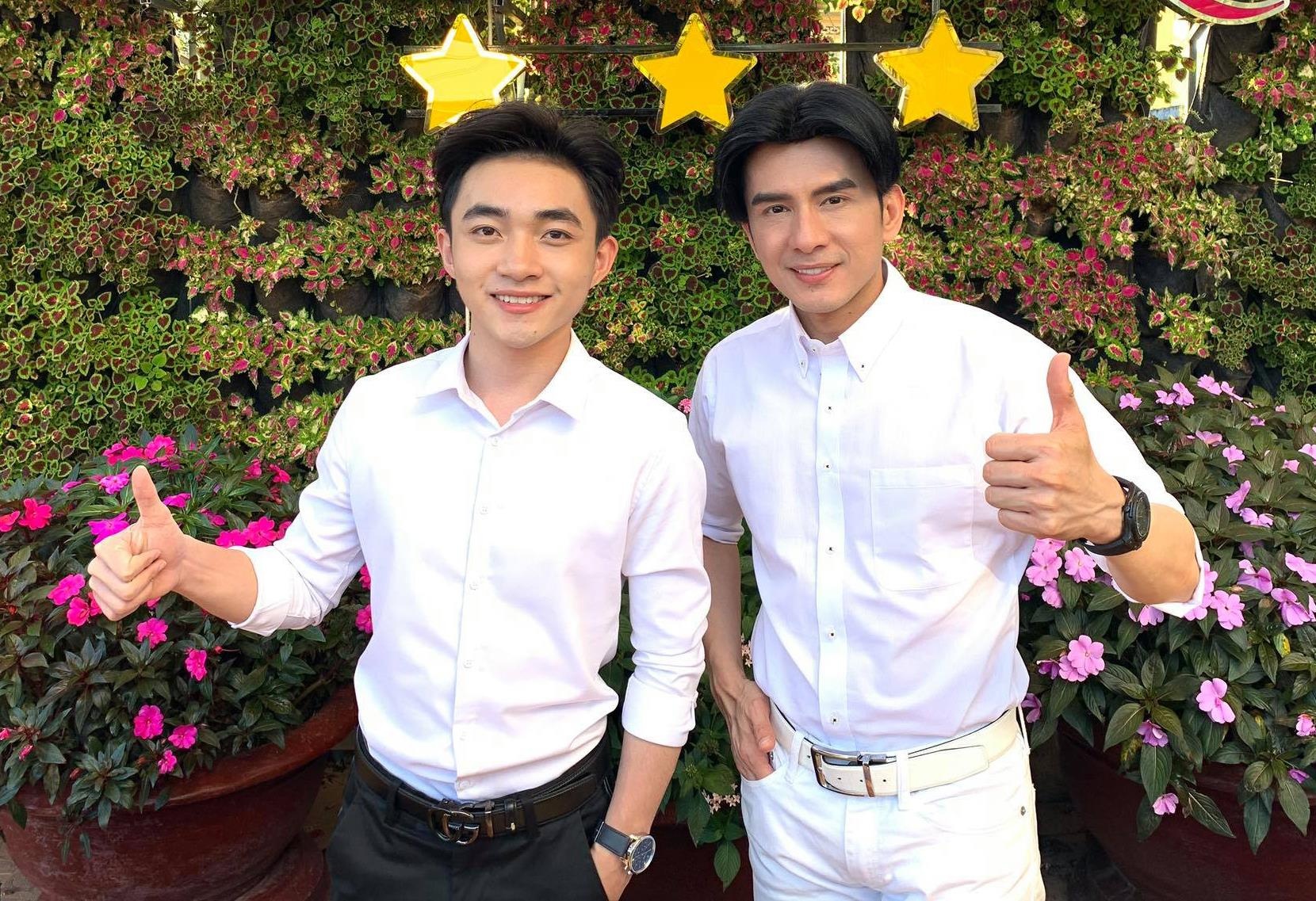 Đan Trường hát Nắng sân trường ảnh 1 Dan Truong hat Nang san truong anh 1