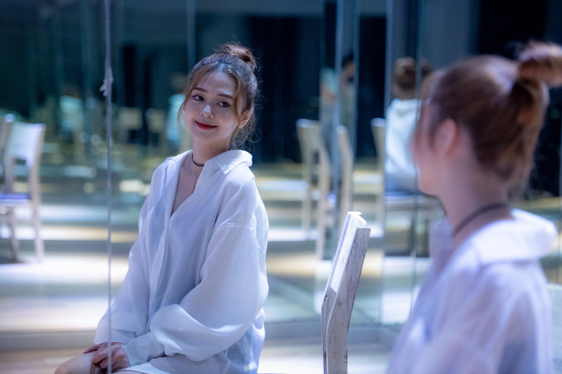 nhan sac ban gai Trinh thang binh anh 6