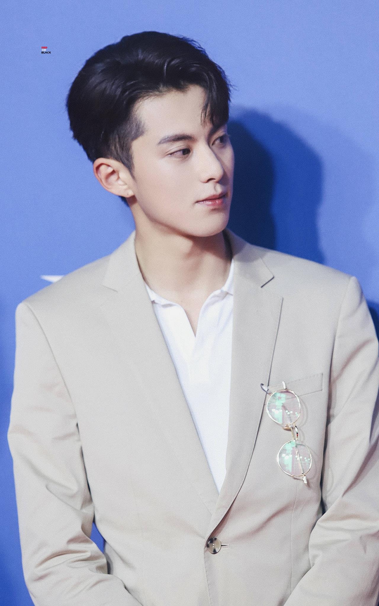 ngo can ngon xinh dep tren tham do anh 5