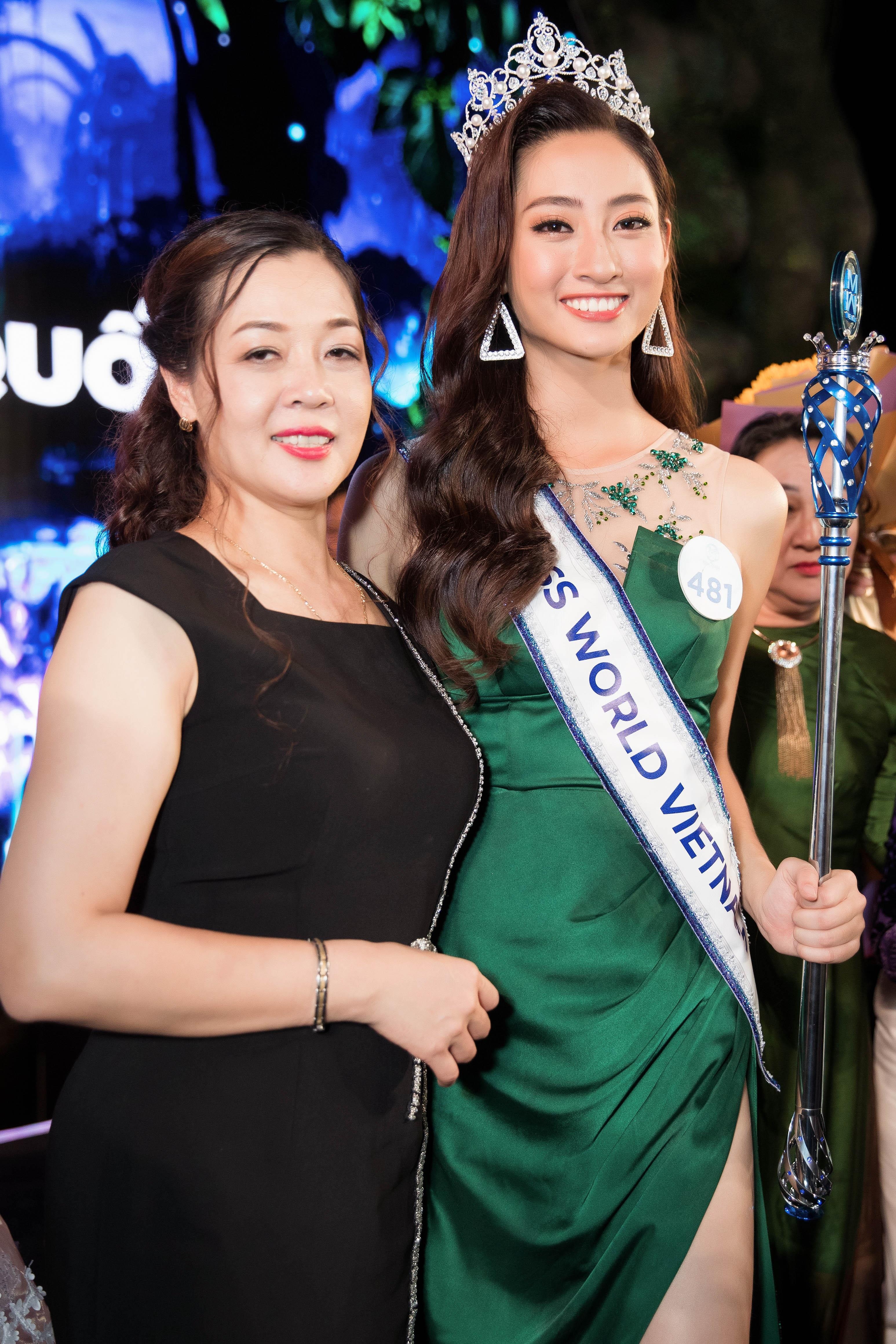 hoa hau luong thuy linh anh 2