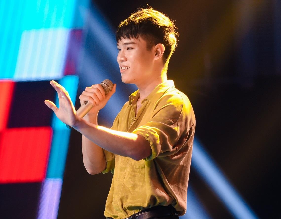 Tuan Hung Giong hat Viet anh 2