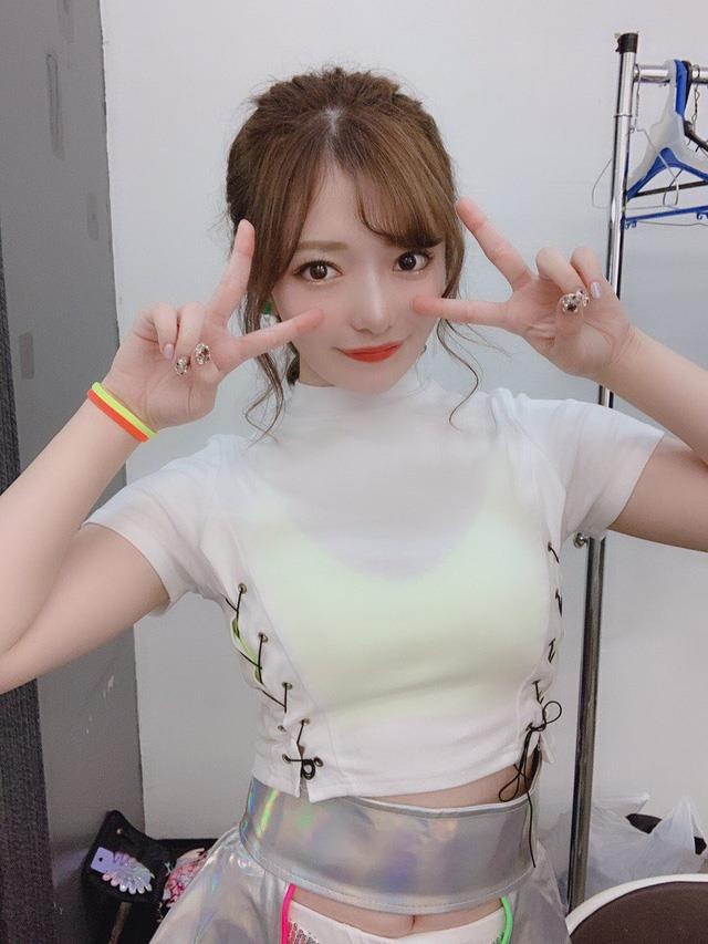 nhom nhac co dien vien khieu dam anh 4