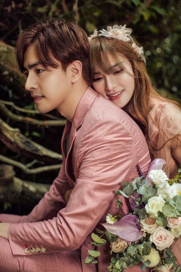 Le cuoi thu thuy anh 2