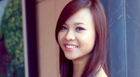 Dam Thu Trang ca hat the nao truoc khi cuoi Cuong Do La? hinh anh