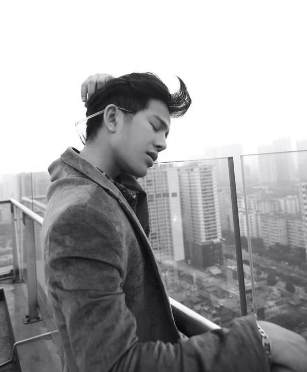 Quang Anh phau thuat tham my anh 5