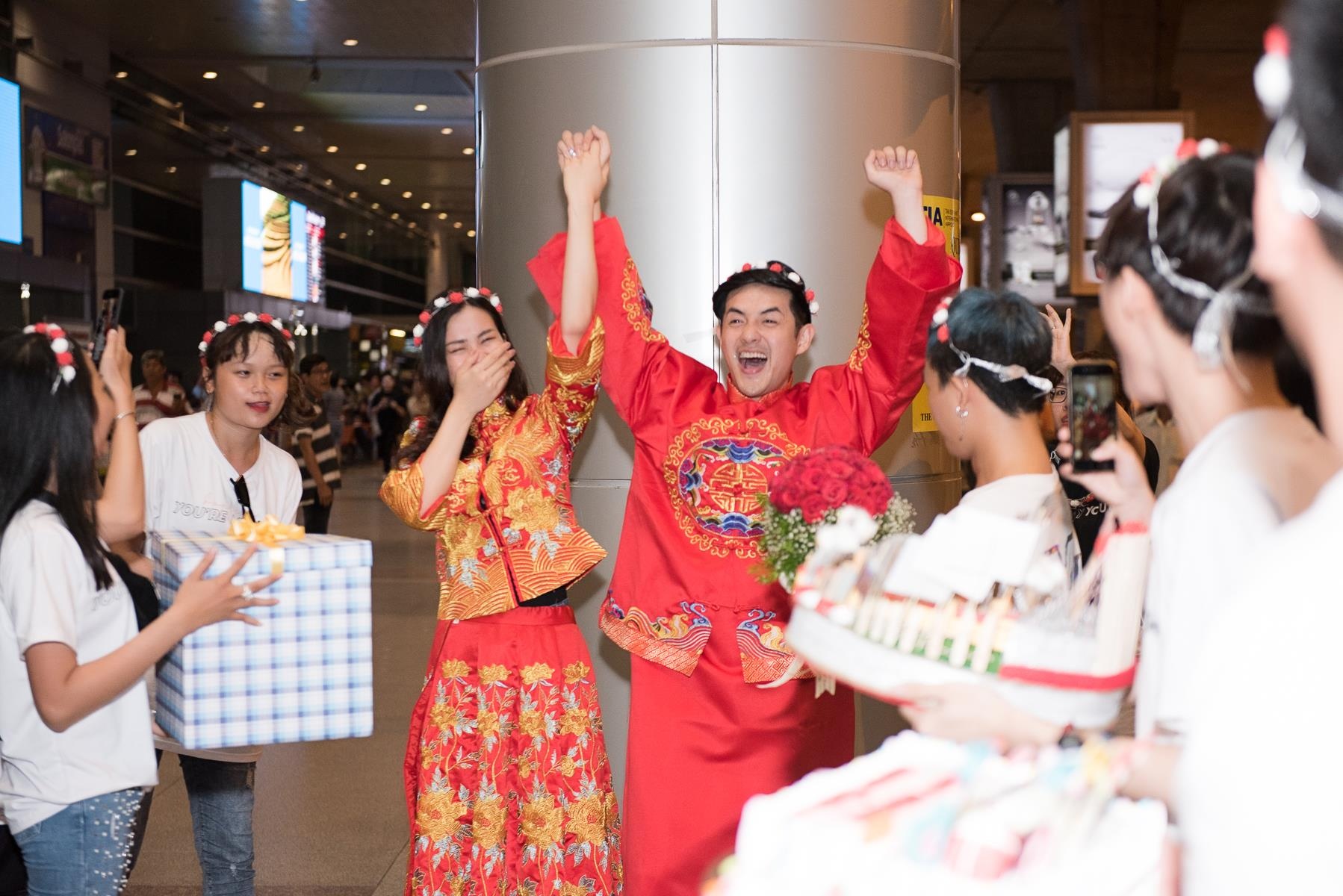 ong cao thang cau hon dong nhi anh 10