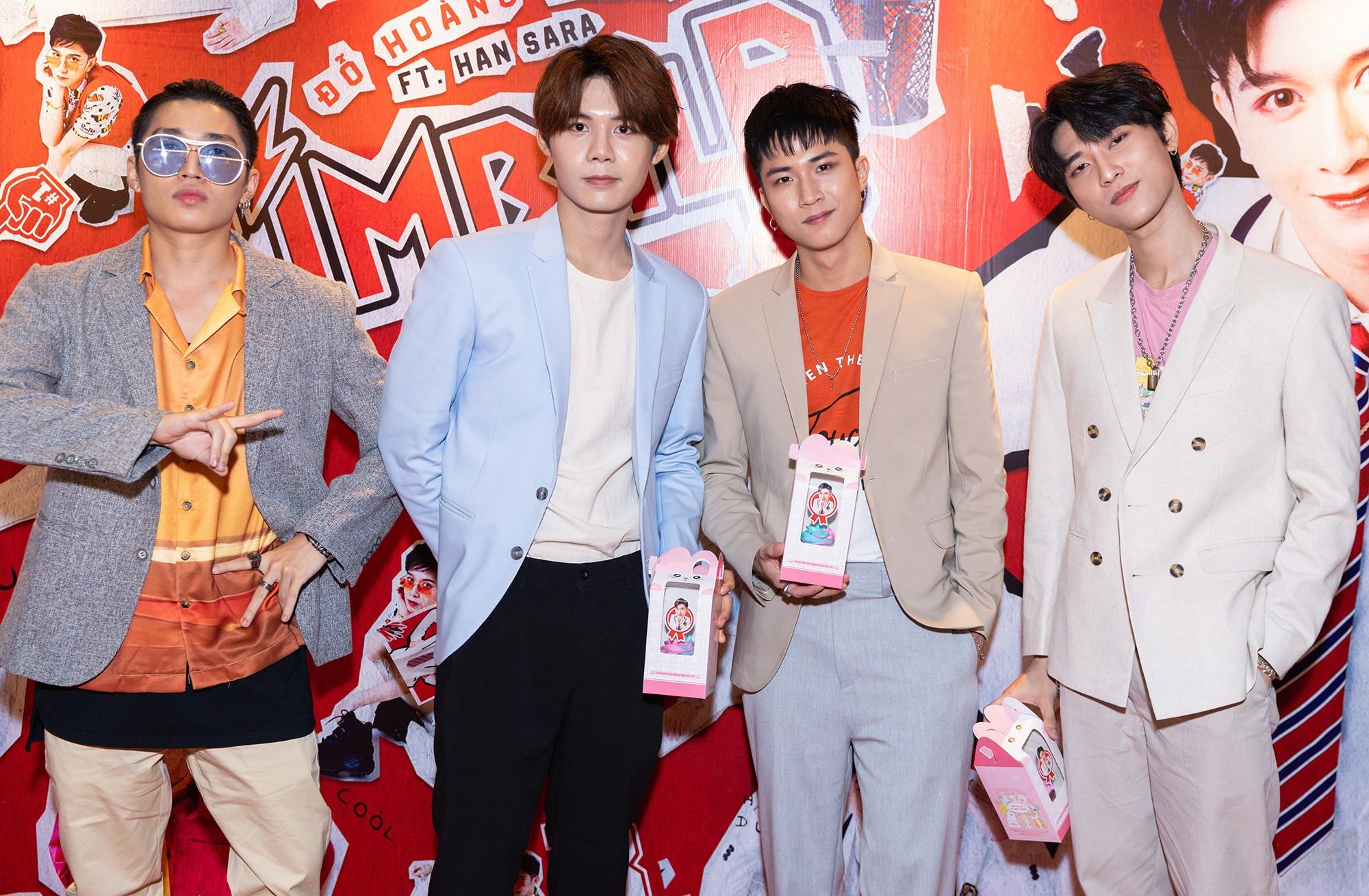 ban gai son tung mac goi cam anh 7