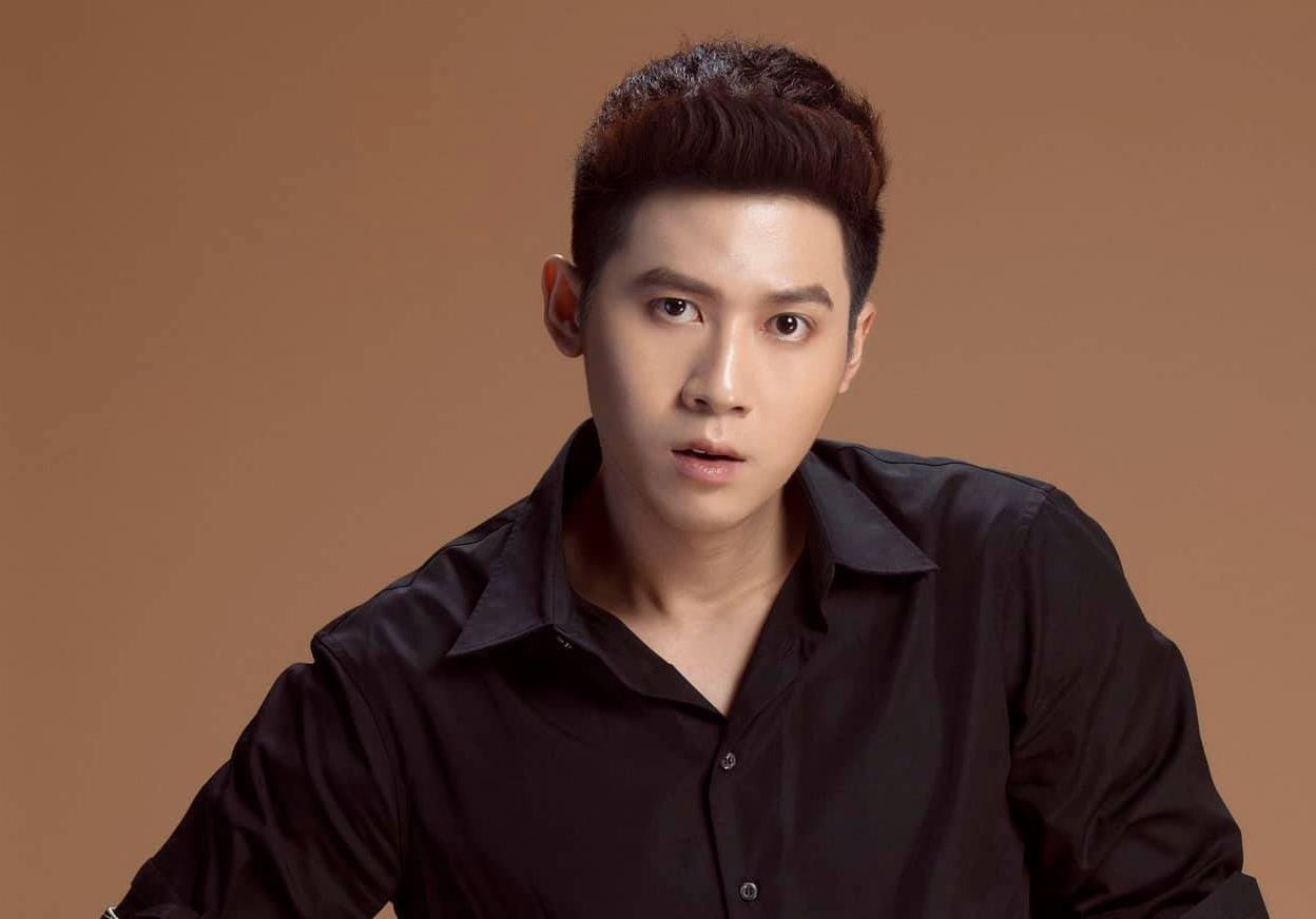 Duc Thinh khoe giong trong dem chung ket The Voice hinh anh