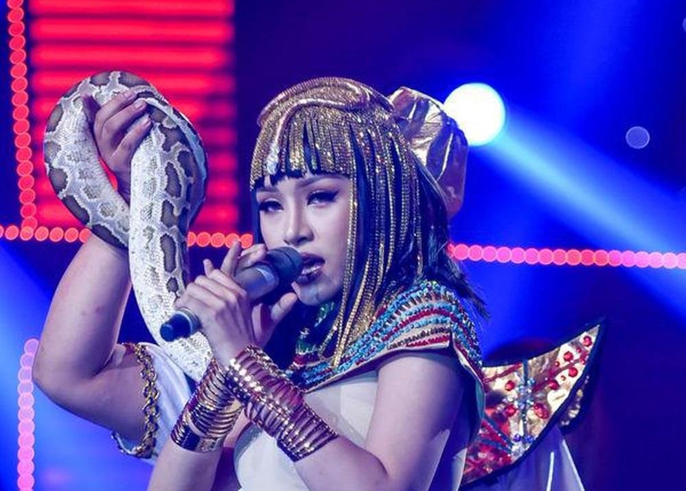 Bich Tuyet hoa thanh nu hoang Ai Cap, bieu dien cung tran hinh anh