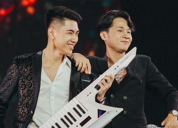 Jack, K-ICM di dep to ong bieu dien hit 'Song gio' hinh anh