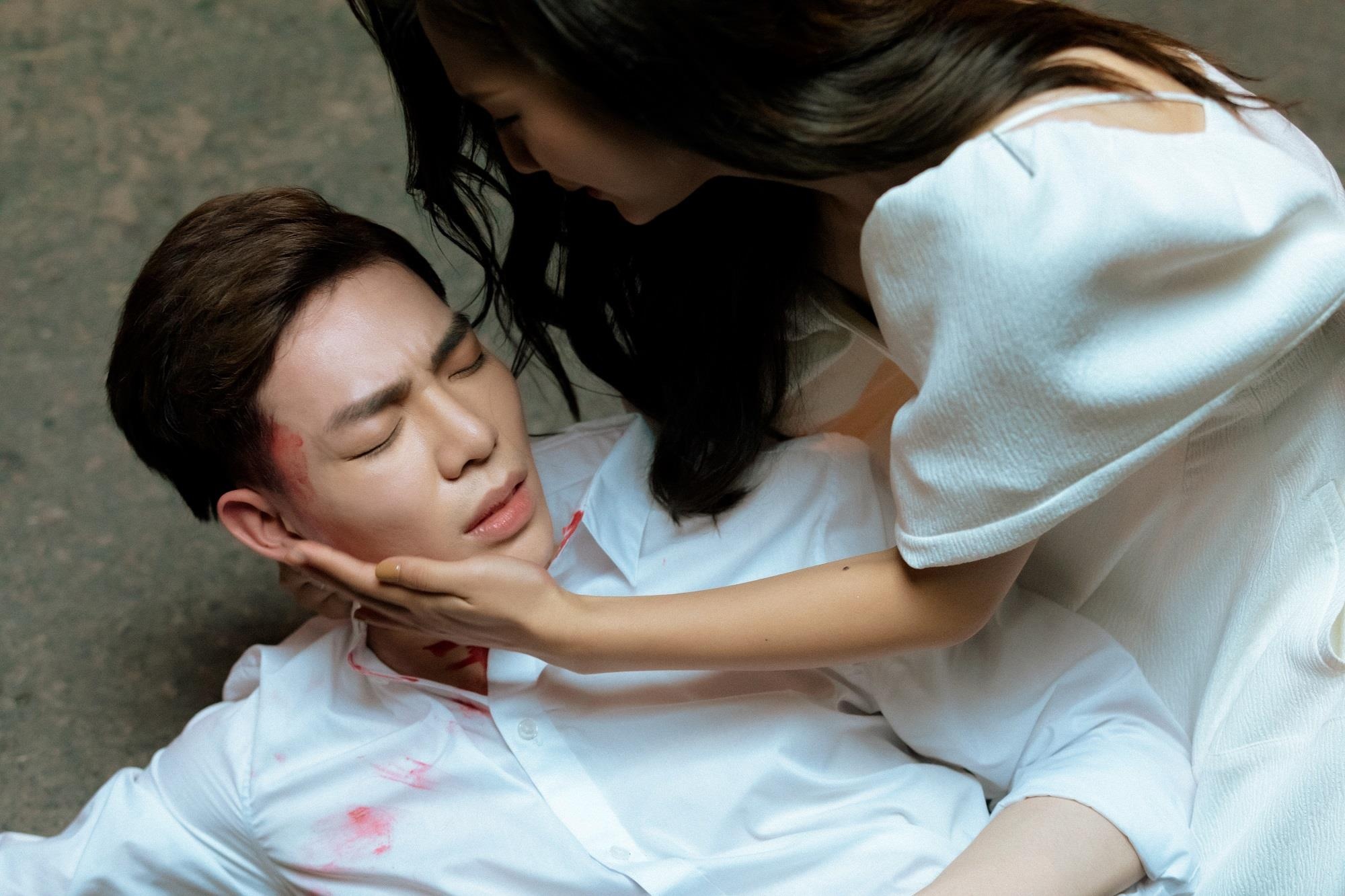 Erik Mv co tat ca nhung thieu anh anh 1