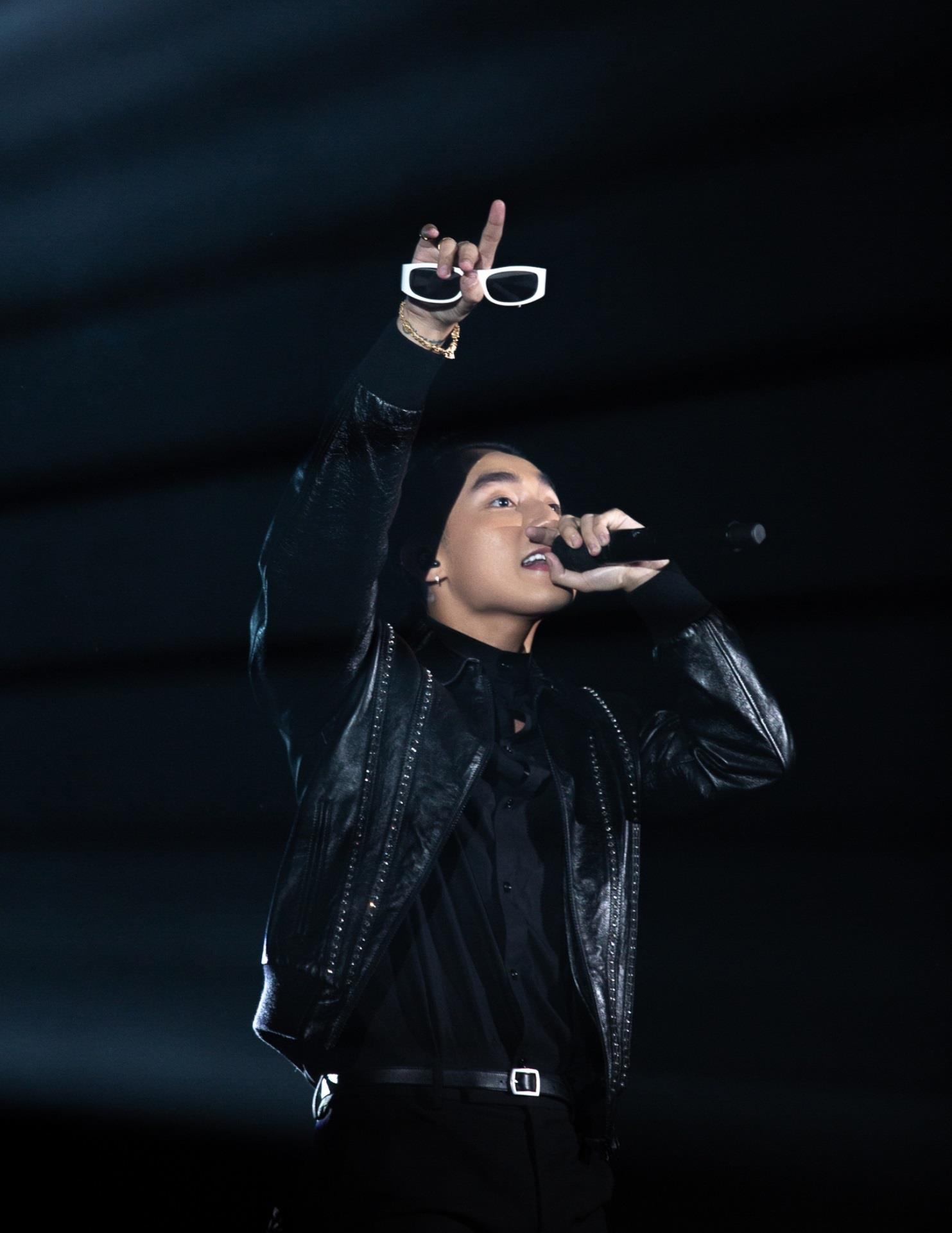 Son Tung sky tour 2019 anh 10