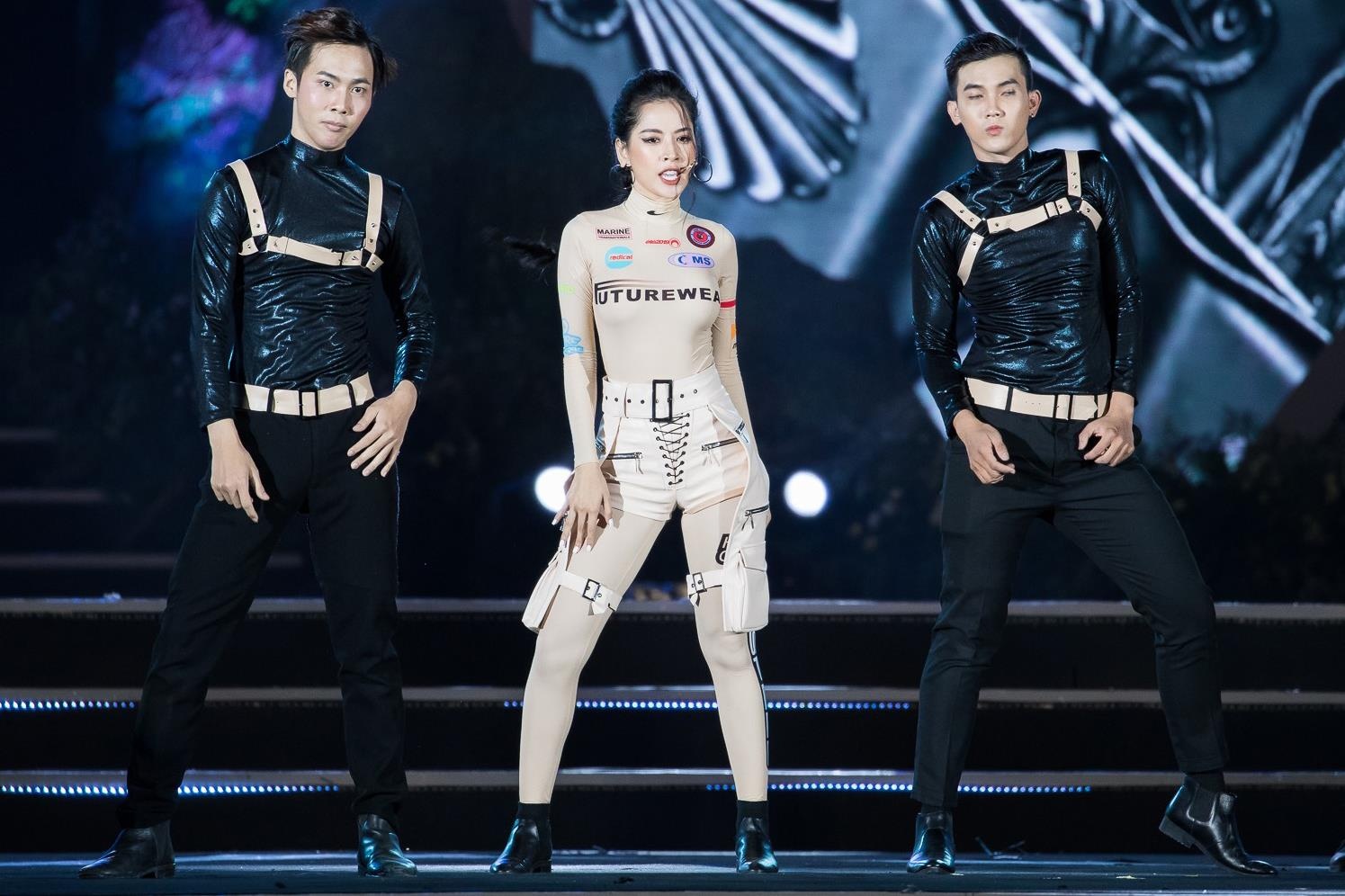 Chi Pu chung ket hoa hau anh 5