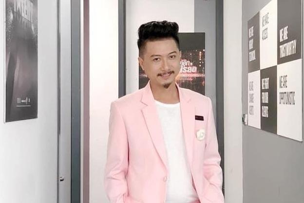 Hua Minh Dat gay chu y khi hat 'Song gio' cua Jack, K-ICM hinh anh