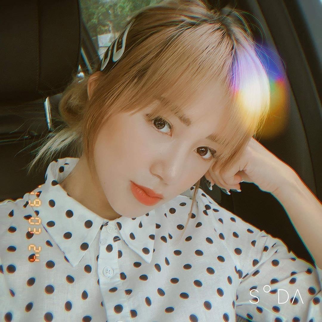 nhom ban than cua chi pu anh 12