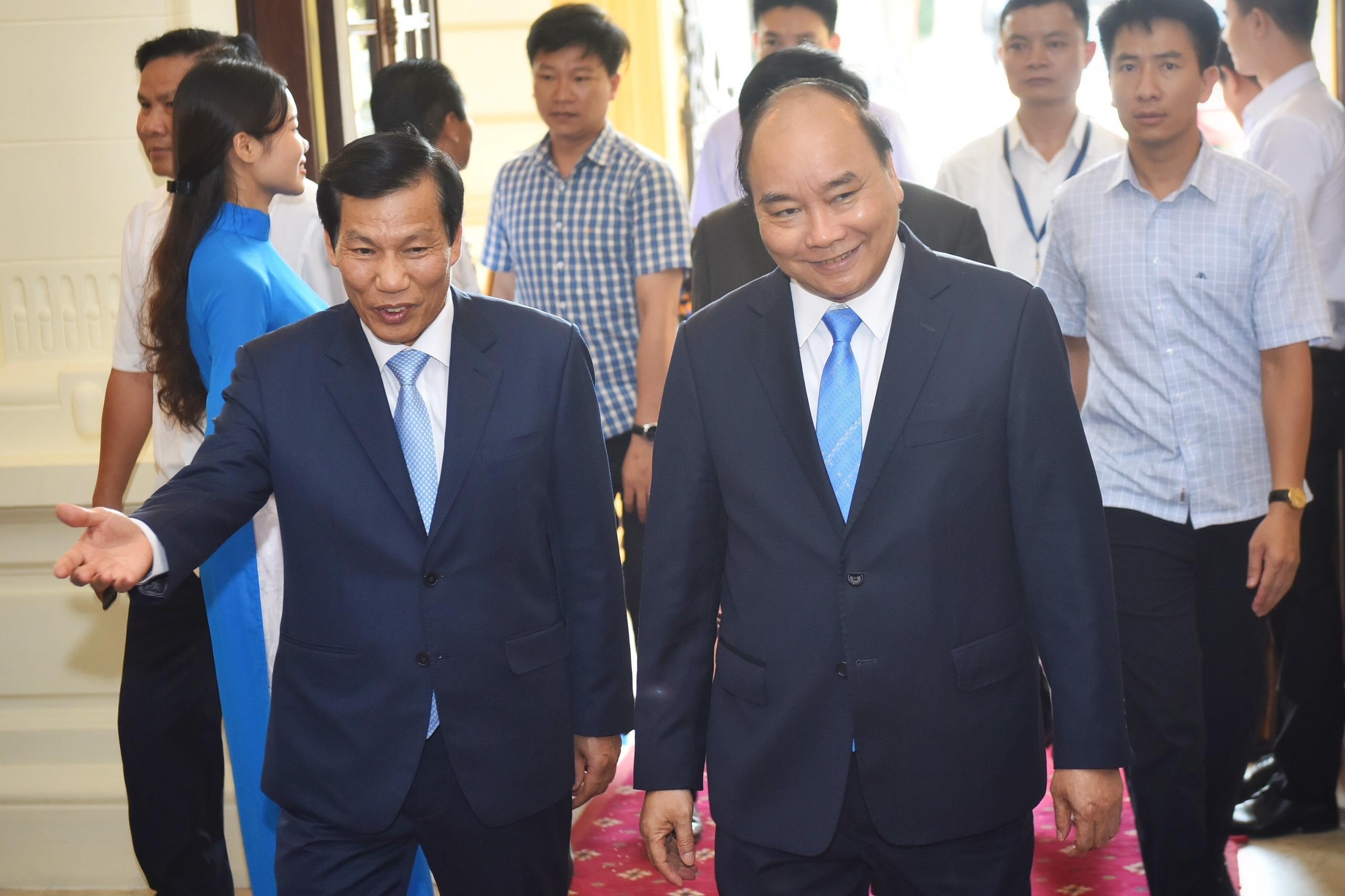 Phong tang danh hieu NSND NSUT anh 1