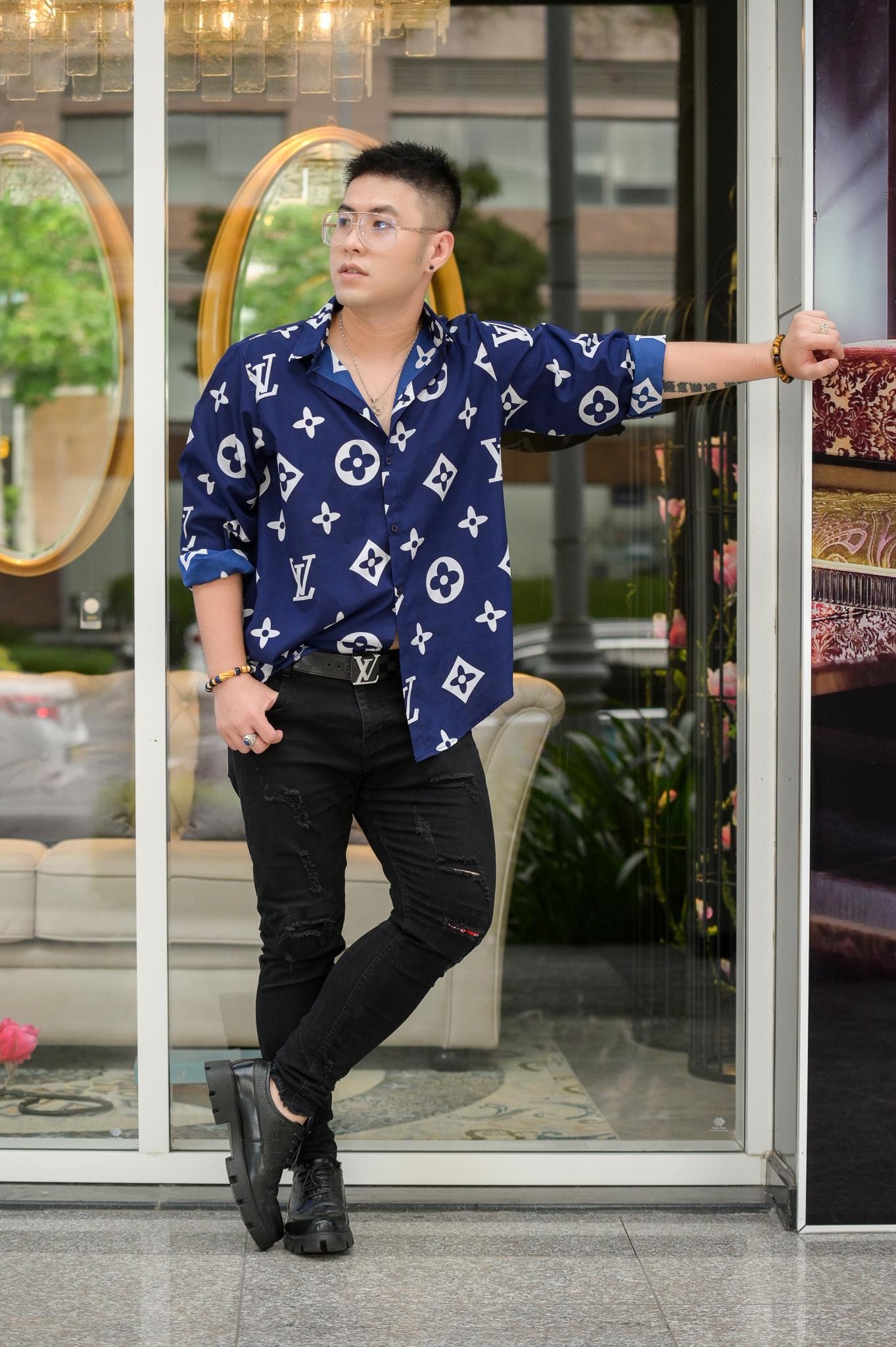 Akira Phan hut mo anh 7