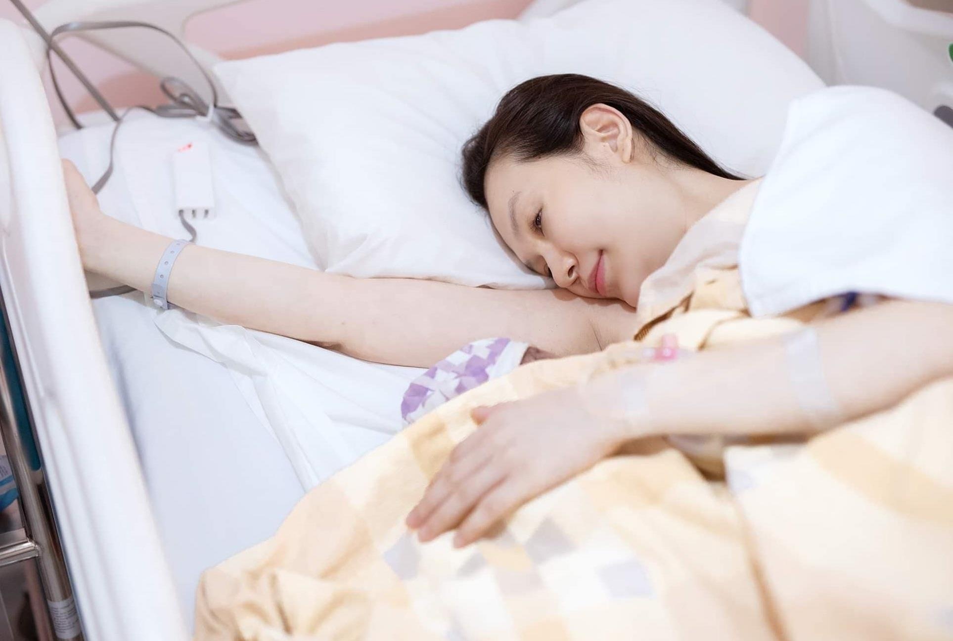 vo tuan hung sinh con thu 3 anh 1